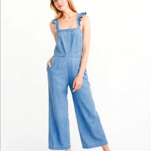 NWOT Abercrombie and Fitch chambray jumpsuit